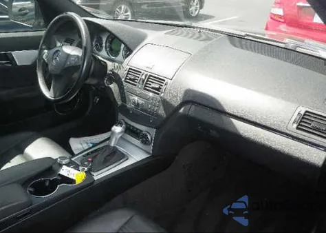 2008 Mercedes-Benz C300 from USA, damaged, VIN WDDGF54X68F068609